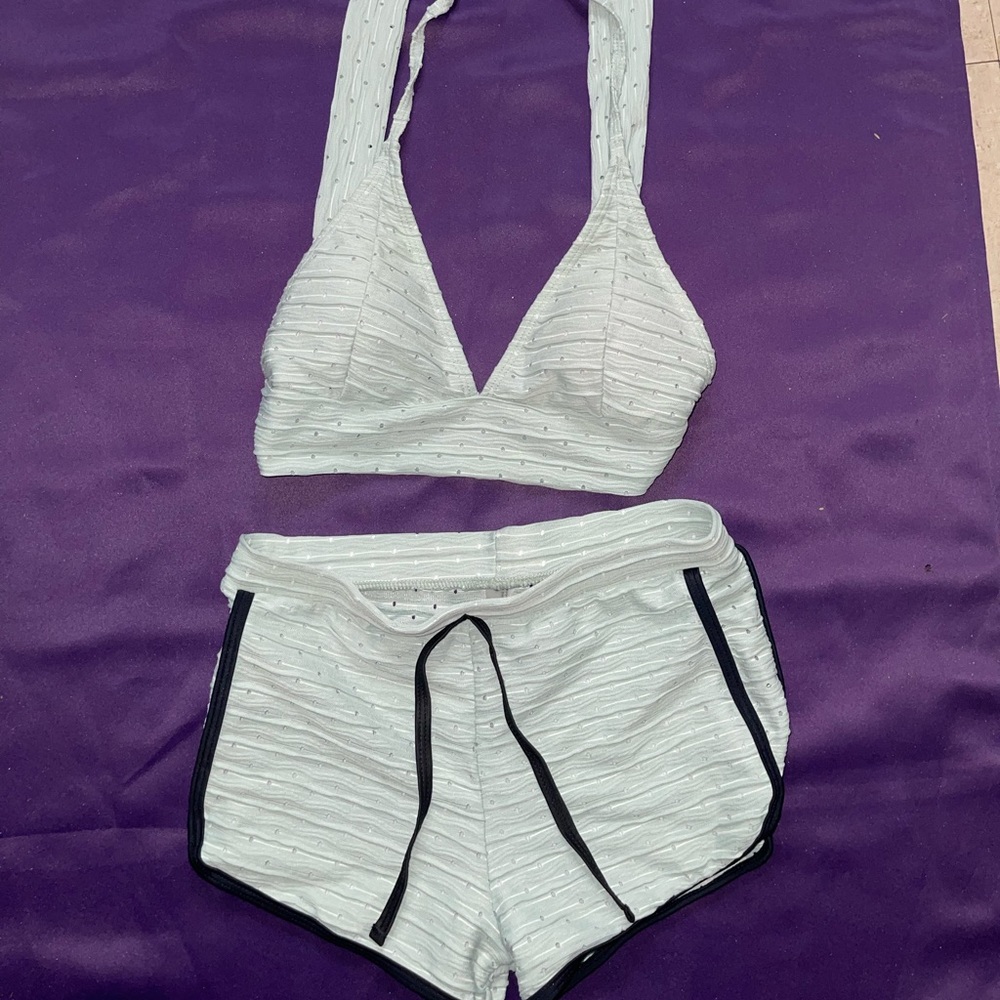 2 piece set